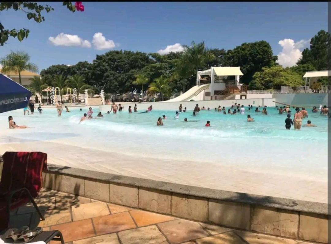 Lacqua Di'Roma Parque Com Parque Aquatico Incluso Na Diaria! Roupas De Cama E Toalhas Nao Estao Disponiveis No Servico, Devem Ser Levado Pelo Hospede! Appartement Caldas Novas Buitenkant foto