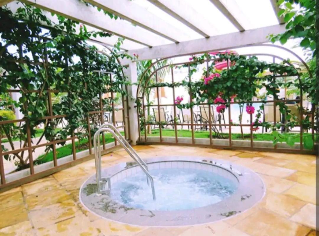 Lacqua Di'Roma Parque Com Parque Aquatico Incluso Na Diaria! Roupas De Cama E Toalhas Nao Estao Disponiveis No Servico, Devem Ser Levado Pelo Hospede! Appartement Caldas Novas Buitenkant foto